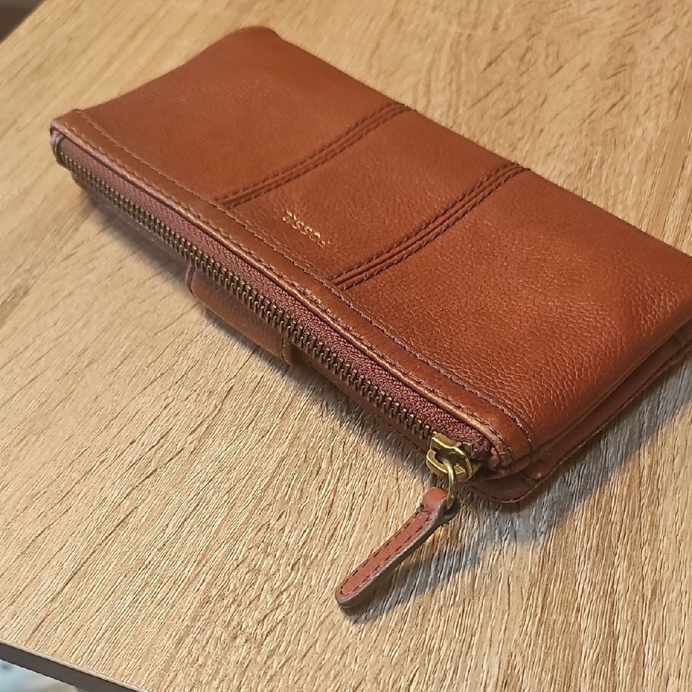 Fossil Cognac Leather Zip Clutch Wallet - Picture 4 of 6